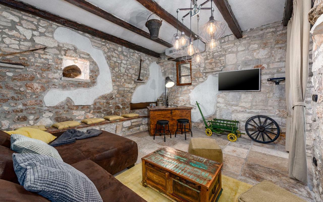 Вилла Casa Di Roccia Marcana Экстерьер фото
